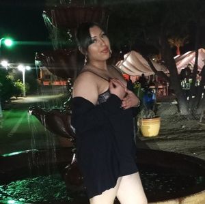 Meet your Posher, Adriana